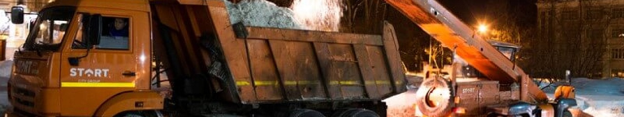 Снегоуборочная техника Хабаровска открыла зимний сезон